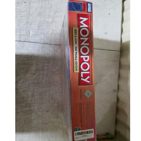 Hasbro Monopoly Here and Now World - Picture 2 of 3